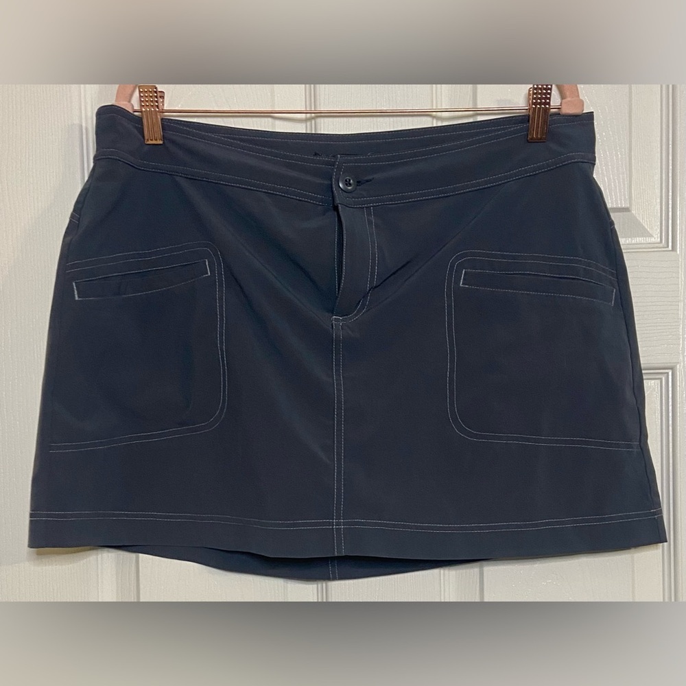 PrAna Lena Skort Women's Size 12 Gray Stretch Skirt Lined Shorts Outdoor Hiking